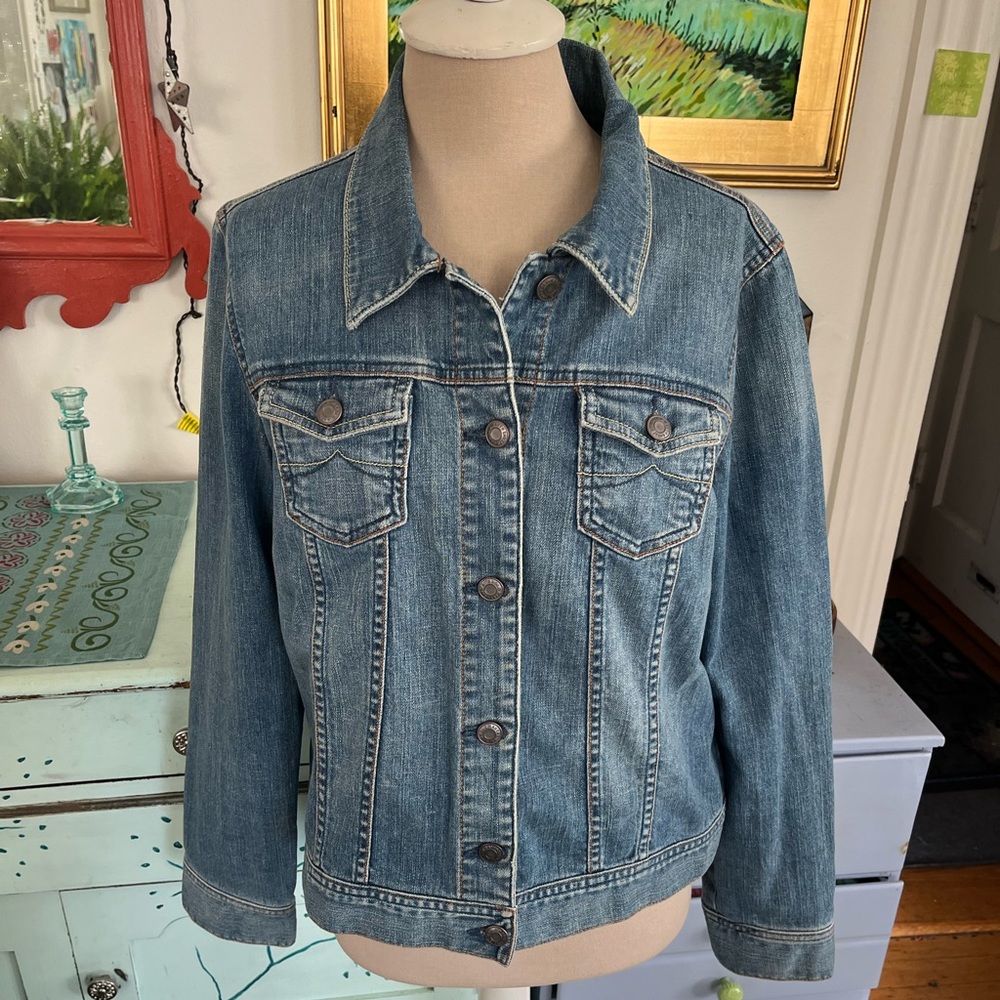 Old Navy Cotton Denim Jean Jacket L Light Blue Wash VGUC Boho Hippie